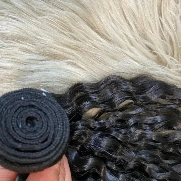 Kinky Curly Hair Natural Black weft extension synthetic 28” - Picture 4 of 5